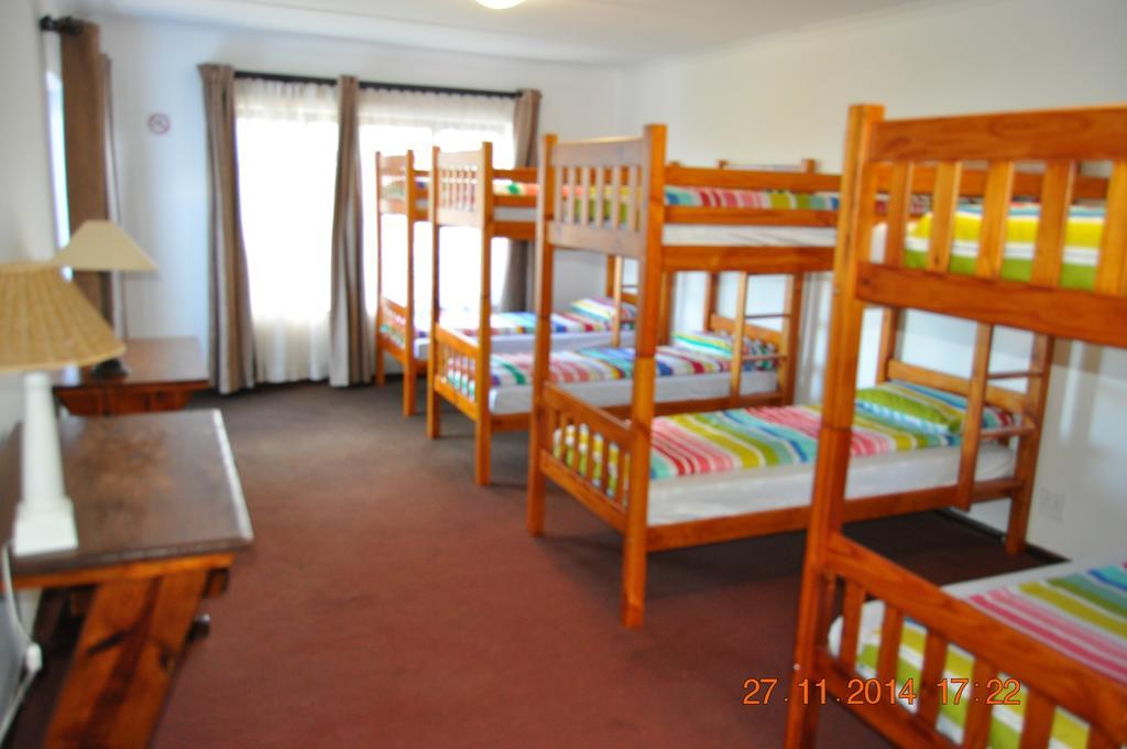 Backpacker Apartments بليتنبيرغ باي الغرفة الصورة
