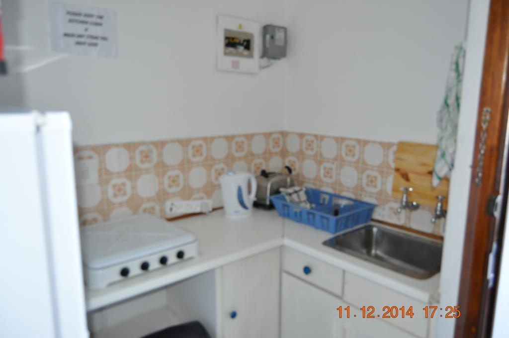 Backpacker Apartments بليتنبيرغ باي الغرفة الصورة