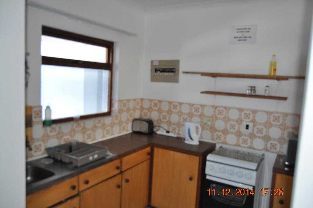 Backpacker Apartments بليتنبيرغ باي الغرفة الصورة